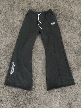 Tulones Wide Leg Sweats